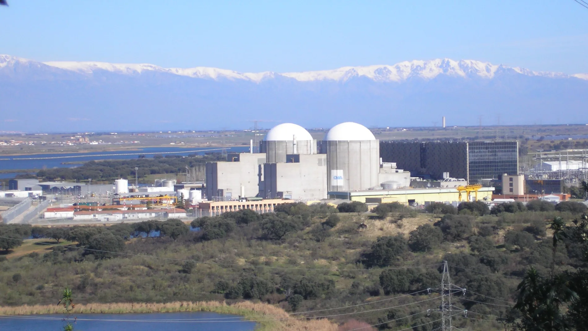 Ocho de cada diez extremeños se oponen al cierre de la central nuclear de Almaraz